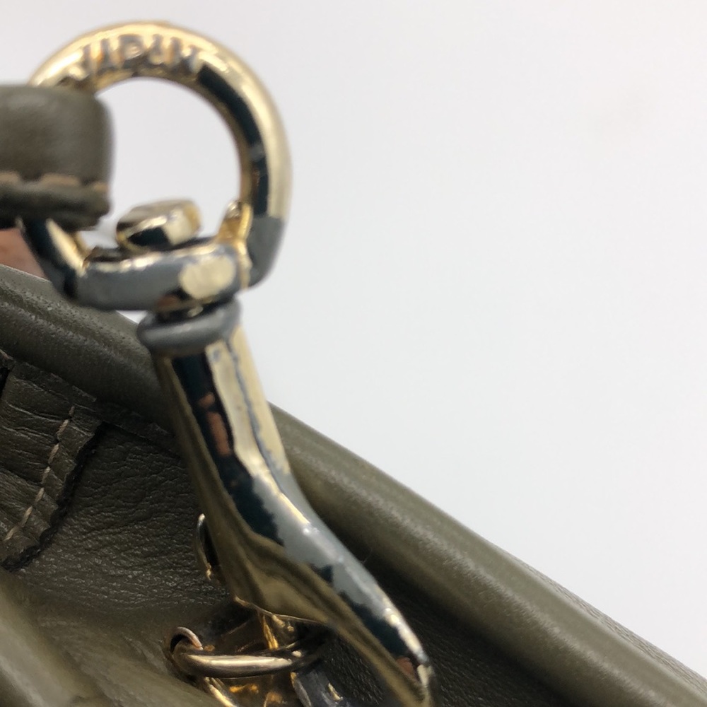 VTG. DIANE Von FURSTENBERG purse. - Picture 5 of 12